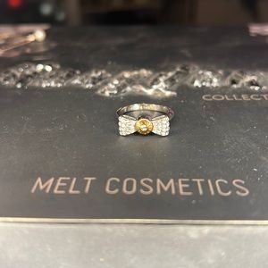 Henri Bendel Ring